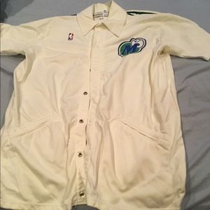 Official classic  Dallas Mavericks warm up top